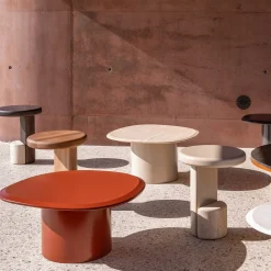 Tavolino da Caffè Pebble M in Legno Laccato e Marmo