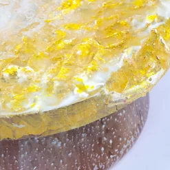 Tavolino da caffè scultoreo Candy giallo