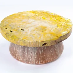 Tavolino da caffè scultoreo Candy giallo
