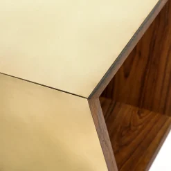 Tavolino da caffè Upper Class in oro a trapezio invertito