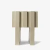 Tavolino da notte in ceramica beige Merlate di Patricia Urquiola