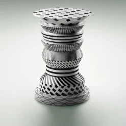 Tavolino in ceramica bianca e nera Bossanova Regina