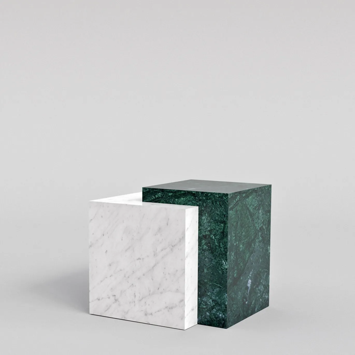 Tavolino in marmo Bloc in marmo di Carrara e Verde Guatemala by Martage Collection