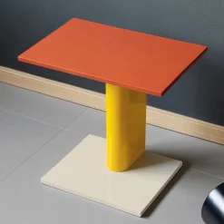 Tavolino laterale Rivington 50 in ceramica multicolore di Edward Barber & Jay Osgerby