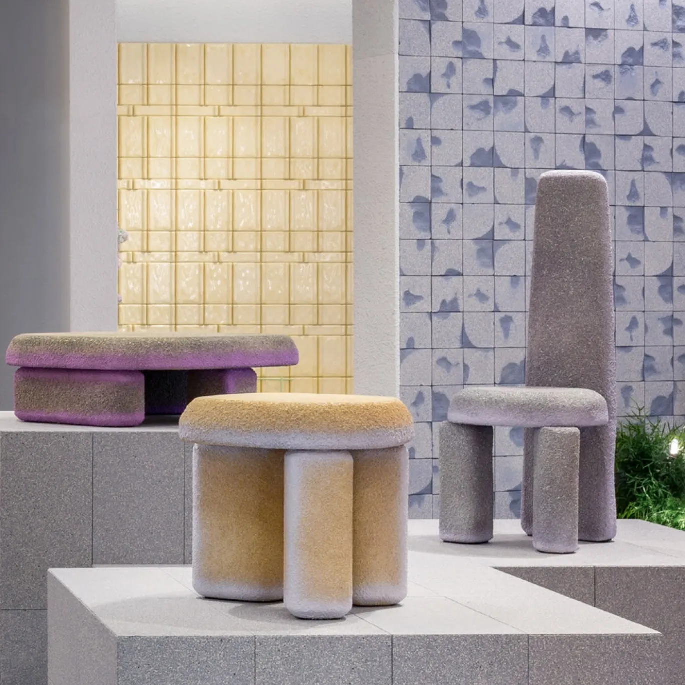 Tavolino Lazzaro beige di Patricia Urquiola