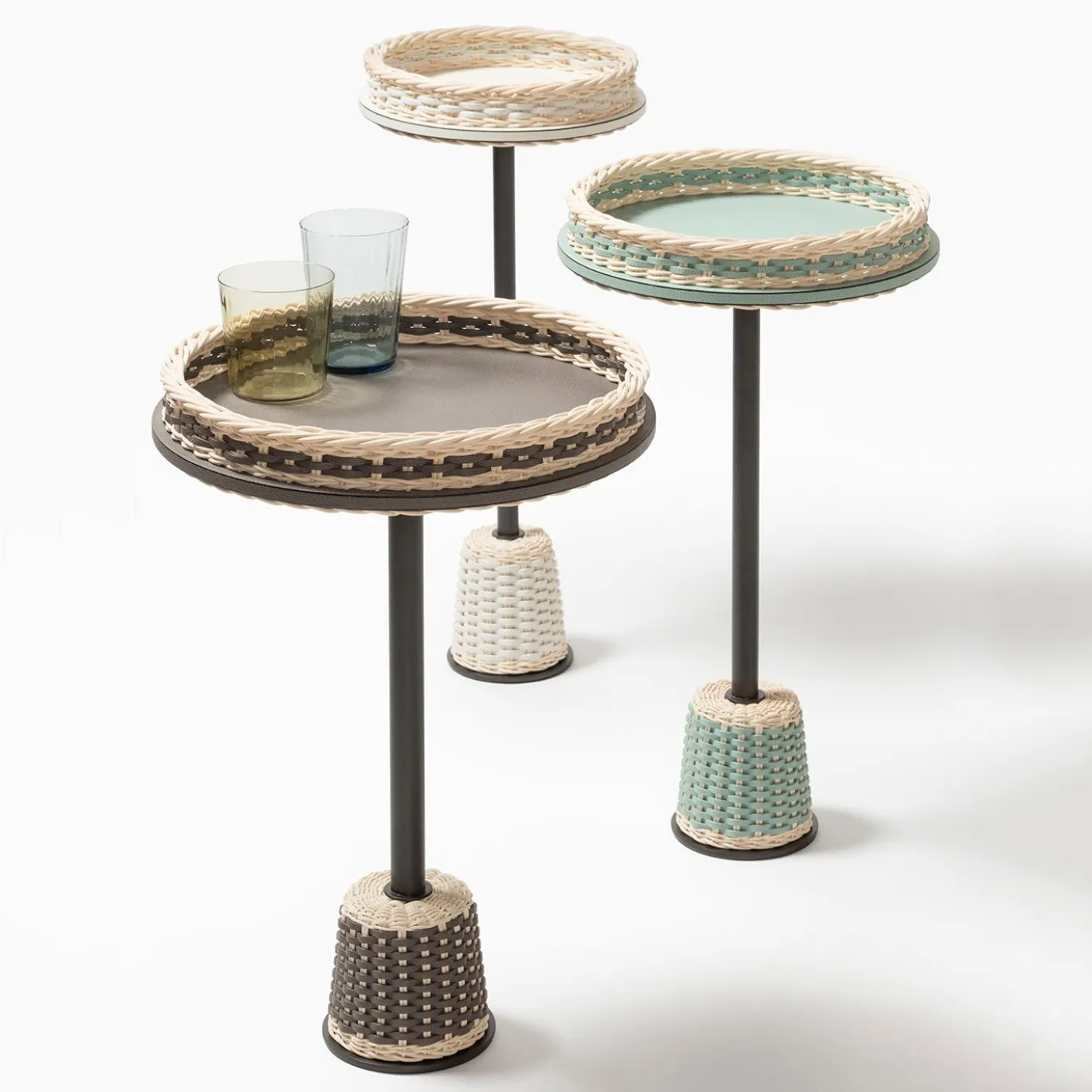 Tavolino Matisse in pelle e rattan - Grande