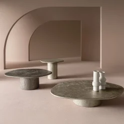 Tavolino medio Atollo con texture color bronzo di CSM