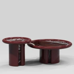 Tavolino Moonrise in Marmo Rosso Levanto e Legno Lucido Bordeaux di Artefatto Design Studio