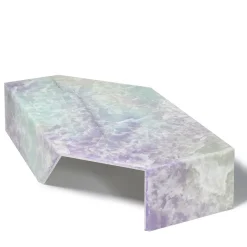 Tavolino Origami Amethyst di Patricia Urquiola
