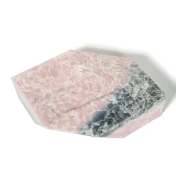 Tavolino Origami Inciso Pink di Patricia Urquiola