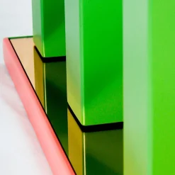Tavolino Pila rosa e verde