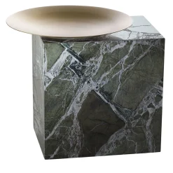 Tavolino quadrato Between Nature 40 in marmo verde di Stormostudio