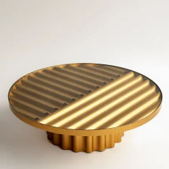 Tavolino rotondo It's All A Load Of Waffle in alluminio dorato by Andy Hillman