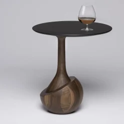 Tavolino rotondo moderno Achille in legno di noce scuro
