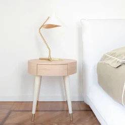 Tavolino Santos con gambe in rafia sand della Collezione Riviera
