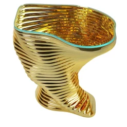 Tavolino scultoreo Vertigo in acciaio inossidabile placcato in oro 24K