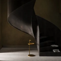 Tavolino Secondopiano in ottone con luce LED