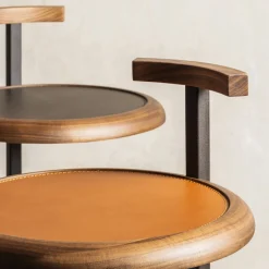 Tavolino Toiles de Noyer in noce color Cognac