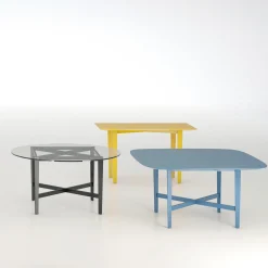 Tavolo azzurro quadrato Luigi Filippo di M. Laudani & M. Romanelli