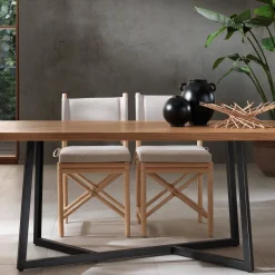 Tavolo Carol con Base in Ferro e Top in Legno