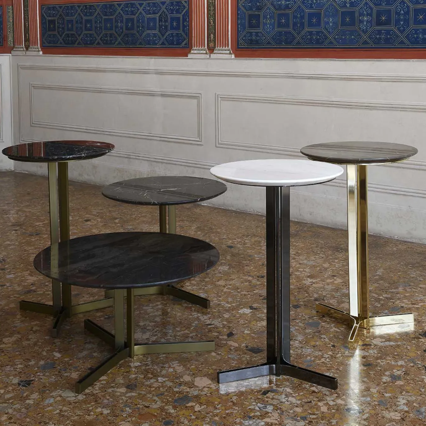 Tavolo da cocktail Ceo con piano in marmo Imperiale Moresco