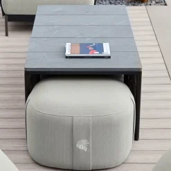 Tavolo da cocktail rettangolare per esterni con piano in pietra