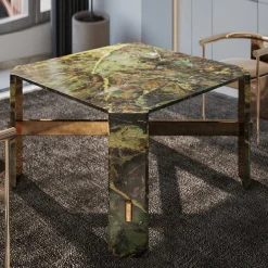 Tavolo da pranzo Alani in marmo verde di Paolo Ciacci