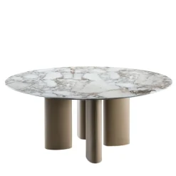 Tavolo da pranzo Arne in marmo Calacatta Oro con gambe rivestite in pelle di Roberto Lazzeroni