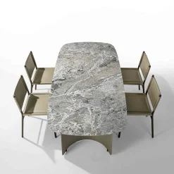 Tavolo da pranzo Butterfly con base in pelle e top in gres porcellanato