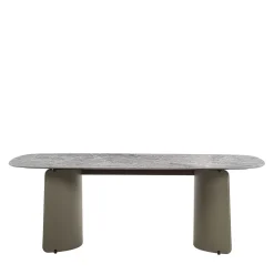 Tavolo da pranzo Butterfly con base in pelle e top in gres porcellanato