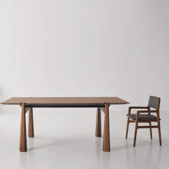 Tavolo da pranzo in legno di noce York