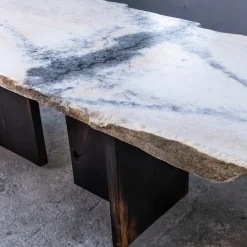 Tavolo da pranzo in marmo e legno di rovere Candoglia Candoglia