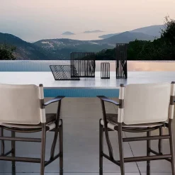10° Tavolo da pranzo Michelangelo di Massimo Castagna