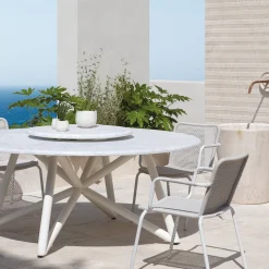 Tavolo da pranzo outdoor in marmo bianco Hermu 180
