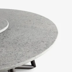 Tavolo da pranzo outdoor rotondo Hermu 150 in pietra peperino grigia e acciaio marrone