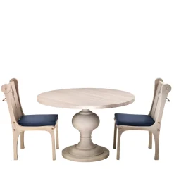 Tavolo da pranzo per esterni Ferne rotondo di Archer Humphryes Architects