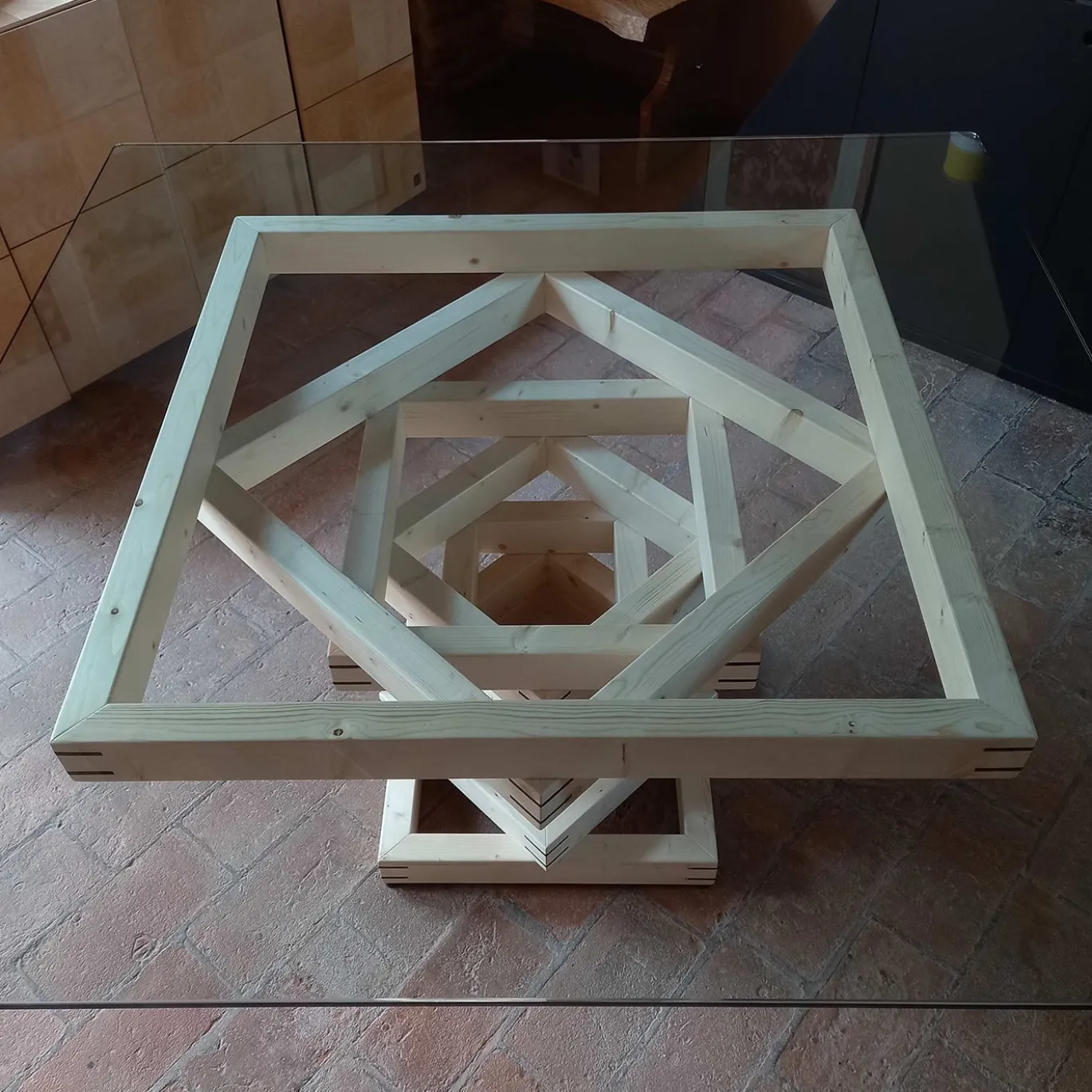 Tavolo da pranzo quadrato Corinto in vetro e legno di abete