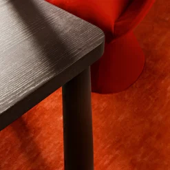 Tavolo da pranzo rettangolare Tidone Espresso in legno di Calvi Brambilla