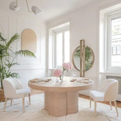 Tavolo da pranzo rotondo Belmont in rovere della Collezione Riviera
