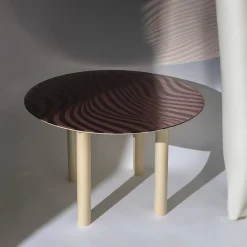 Tavolo da pranzo rotondo in vetro rosa Stripes Optical