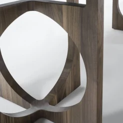Tavolo da pranzo Vuoto con base in legno e top in marmo Sahara Noir