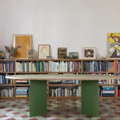Tavolo Elliss con finitura opaca