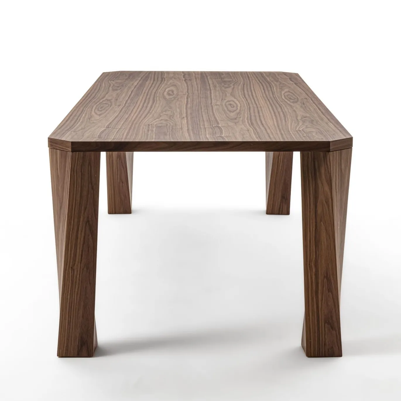 Tavolo rettangolare in legno di noce Canaletto Super Twist