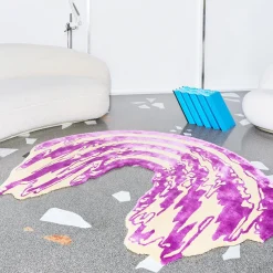 The Floor Is Lava - Tappeto liscio con orchidea rosa di PLACéE