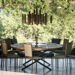 The Oval Dining Table