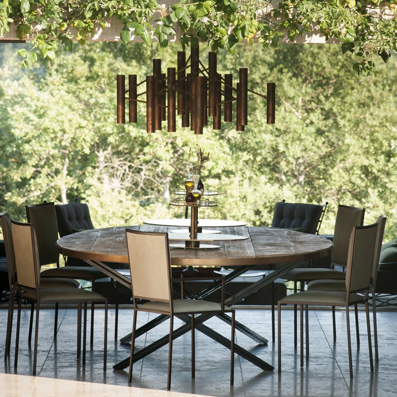 The Oval Dining Table