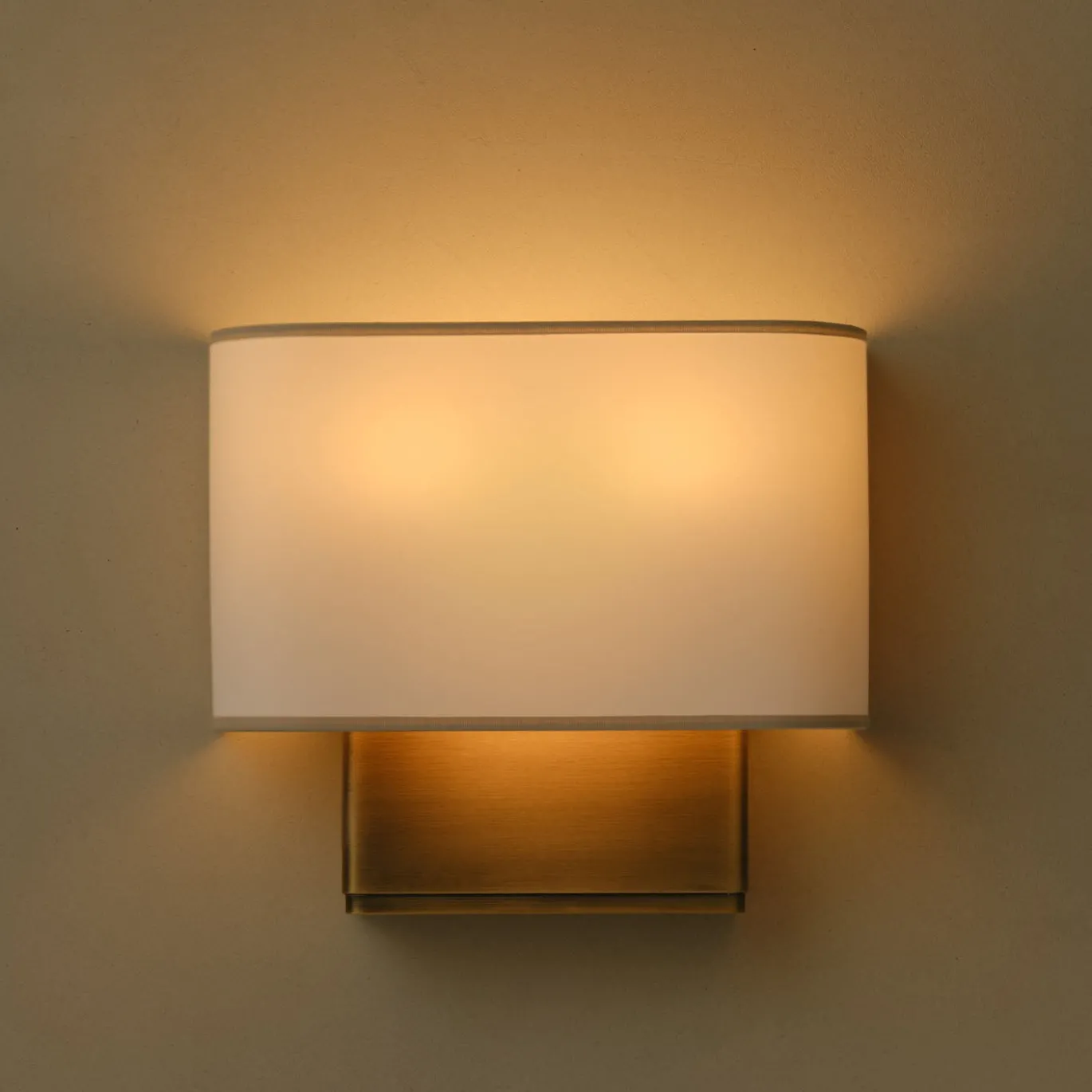 The Vignette Sconce
