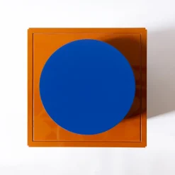 Toy Boy Tavolo Laterale Cubo Lucido Marrone e Blu