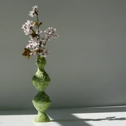 Vaso a bocciolo verde strutturato Reginetta