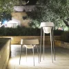Vaso alto Capasa in ferro e pietra calcarea leccese di Silvio De Ponte